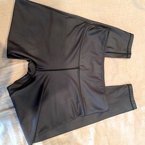 Zyia metallic leggings